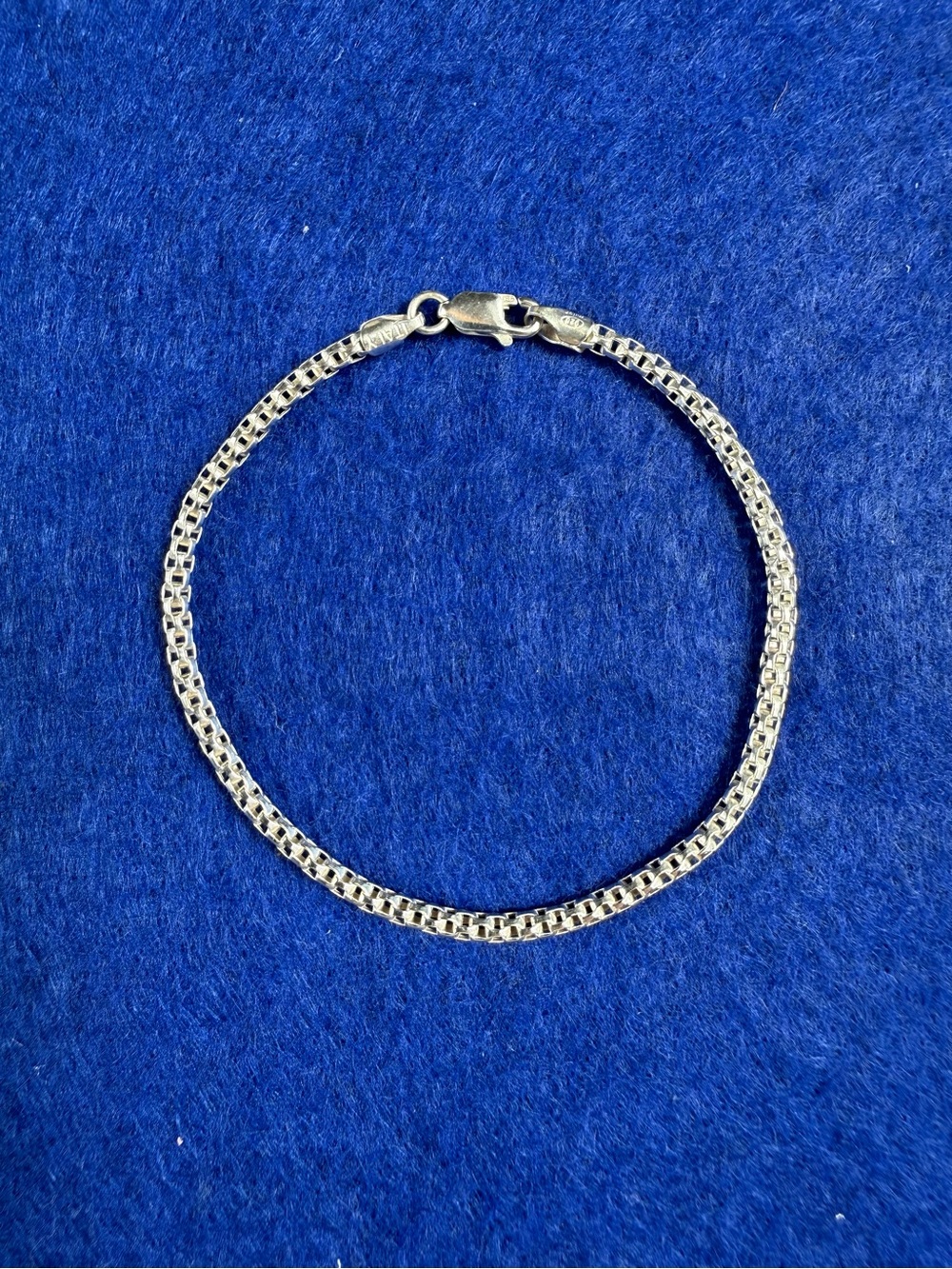 Milor Italy 925 Sterling Silver round box chain bracelet.